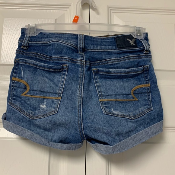 American Eagle shorts - Picture 2 of 3